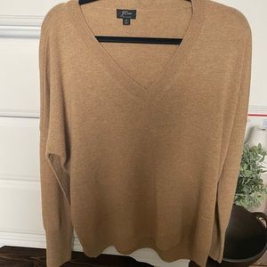Jcrew camel size small boyfriend oversized v neck sweater